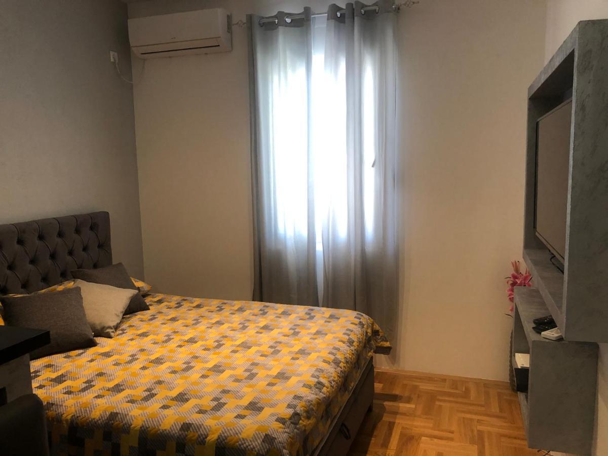 Ferienwohnung Matea Tivat Exterior foto